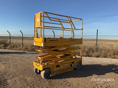 2007 Haulotte COMPACT8 Electric Scissor Lift