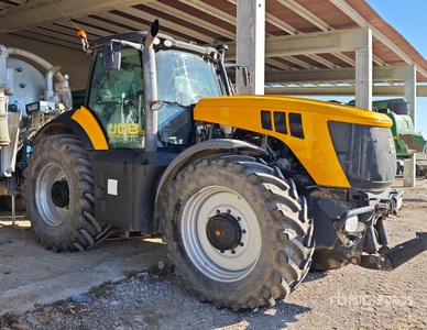 2012 JCB Fastrac 8310 جرار ذو دفع رباعي