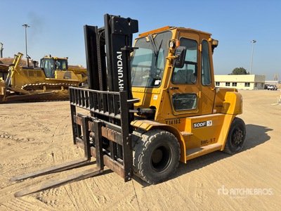 2013 Hyundai 50DF-7 5 ton Forklift