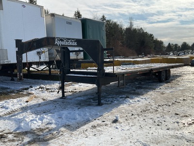 2009 Appallacian 30 ft T/A Gooseneck Gooseneck tilt deck Equipment Trailer