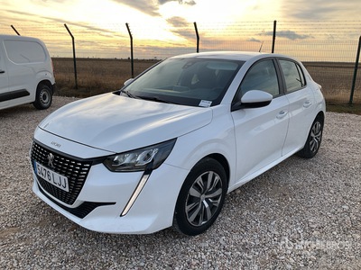2021 Peugeot 208 Automobile