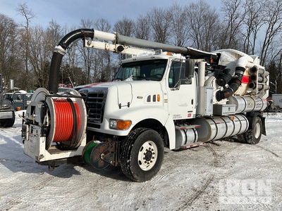 2002 Vactor 2110-J6 on 2003 Sterling LT8500 4x2 Vacuum Excavator Truck