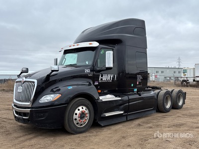 2023 International LT625 6x4 T/A Sleeper Truck Tractor