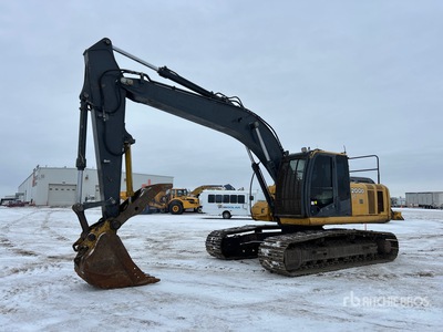 2011 John Deere 200D LC Tracked Excavator