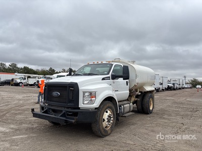 2024 Ford F-750 4x2 Water Truck