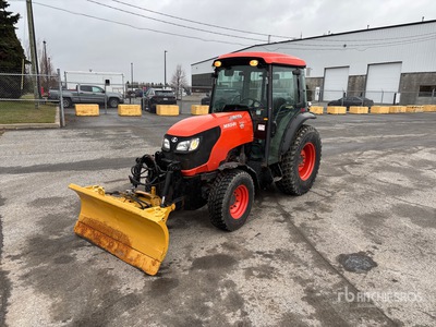 2013 Kubota M8540 4WD Tractor