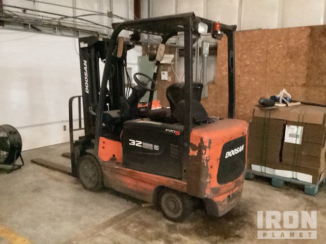 MONTACARGAS ELéCTRICO 2007 DOOSAN BC32S5