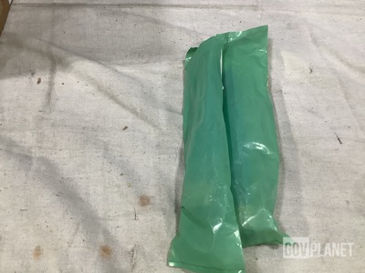 (17) Greater Maryland Tool 1649F38ITEM8 Internal Wrenching Bolts