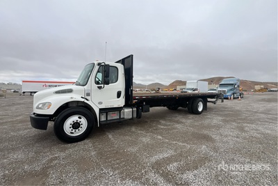 2019 Freightliner M2 106 4x2 Flatbed Truck
