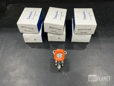 (7) Swagelok SS-62ES4-JLK Ball Valves