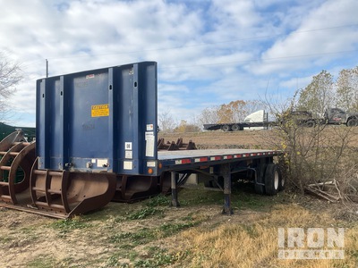 2016 Clark 32'x96" T/A 30 ft T/A Remorque à plateau