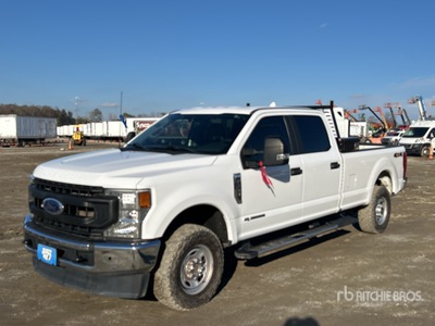 2022 Ford F-150 XL 4x4 Crew Cab Pickup