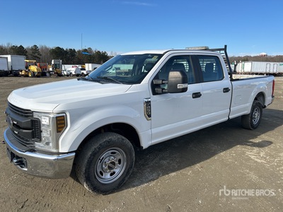 2019 Ford F-250 XL 4x2 Crew Cab Pick Up