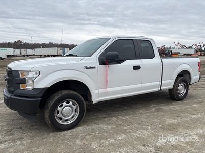2017 Ford F-150 XL 4x2 Extended Cab Pickup