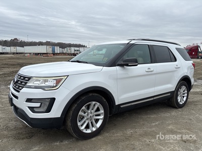 2017 Ford Explorer XLT 2WD SUV