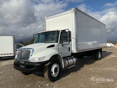 2019 International 4300 SBA 4x2 Van Truck