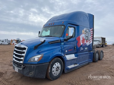 2020 Freightliner Cascadia 126 6x4 T/A Sleeper Truck Tractor