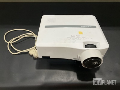 Mitsubishi Electric XL2550U LCD Projector