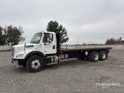 2017 Freightliner M2 112 4x2 Camión Caja Abierta