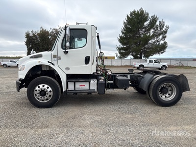 2018 Freightliner M2 106 4x2 Cabeza Tractora Cabina Corta