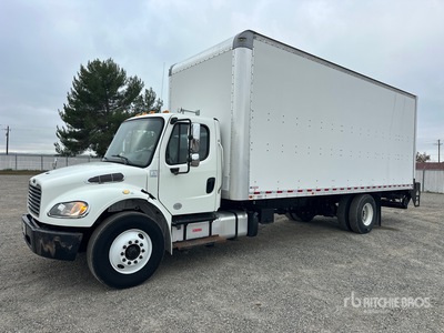 2016 Freightliner M2 106 4x2 Camion fourgon