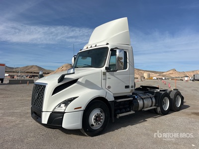 2020 Volvo VNL64300 6x4 Day Cab Truck Tractor