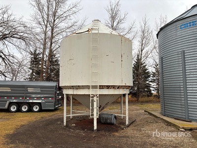 +/- 50 ton Hopper Grain Bin