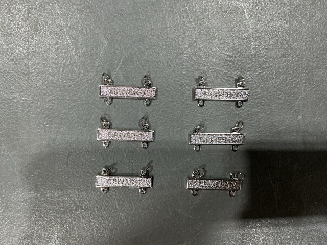 (4,299) Badge Clasps