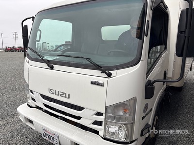 2019 Isuzu NPR Camion fourgon