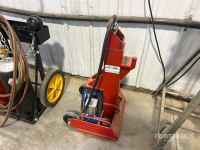 Mount Green Pneumatic Sprayer Jack