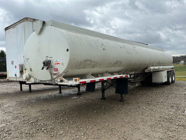 2003 Heil 9450 gal T/A Tanker Trailer