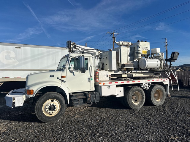 Svedala 880 on Texoma 330-12 on 1999 International F4900 6x4 Pressure Digger