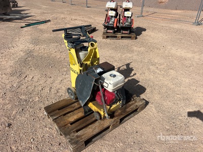 Scie A Sol Walk-Behind Saw