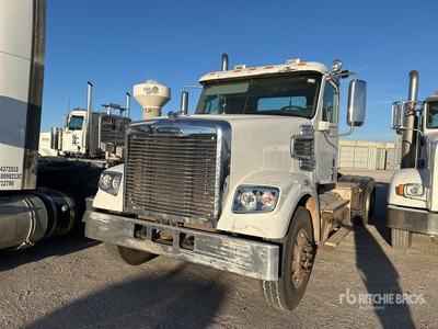 2015 Freightliner Coronado 122 6x4 Day Cab Truck Tractor (Inoperable)