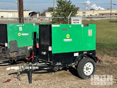 2015 Miller Big Blue Pro 500 A Mobile Multi-Process Soudeuse à moteur (Inoperable)