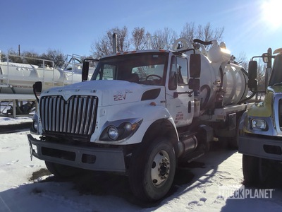 2008 Presvac System on 2009 International 7400 6x4 شاحنة شفط و حفر