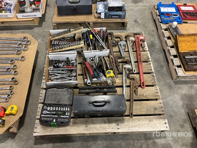 Quantity of Pipe Wrenches, Screw Drivers, Sockets, Vice Grips, Tool Box Divers