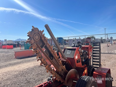 2019 Ditch Witch C24X Scavatrincea