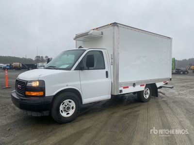 2019 GMC Savana 3500 4x2 Camiones