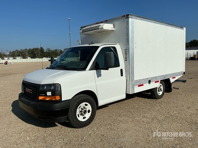 2019 GMC Savana G3500 4x2 Refrigerated Truck