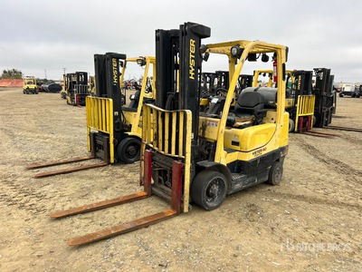 Hyster S60FT 5500 lb Forklift