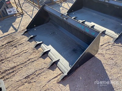 Mid-State 68 In Low Pro w/Teeth Kompaktladerschaufel (Unused)