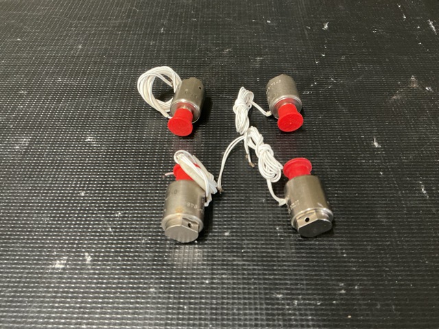 (4) Electromotive E-60300 Electrical Solenoids