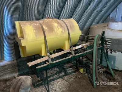 Spray-Tech 150 gal 16 ft Truck Box Sprayer