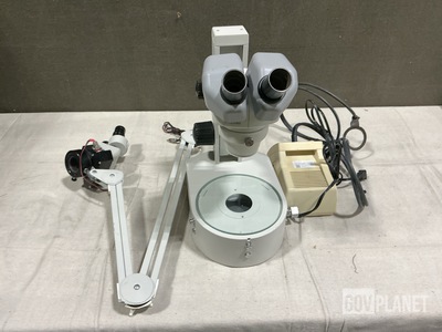 (4) Nikon Light Microscopes