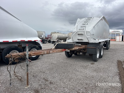 1985 Beall 17 ft Quad/A Turntable Aluminum Belly Dump Trailer