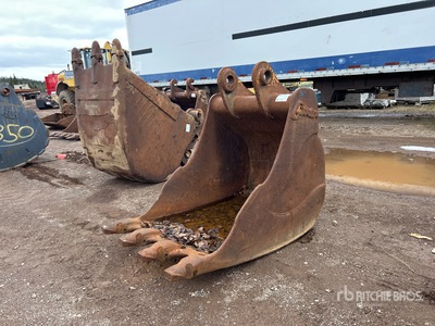 Garier 36 in Digging Excavator Bucket