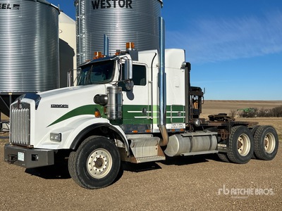 Kenworth T800 6x4 Sleeper Winch Truck