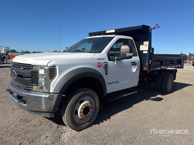 2019 Ford F-550 XL 4x2 Dump Truck