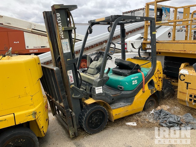 MONTACARGAS 2007 KOMATSU FG25ST16
